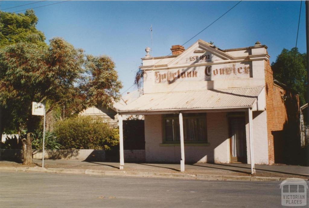 Hopetoun Courier office, Toole Street, 2005