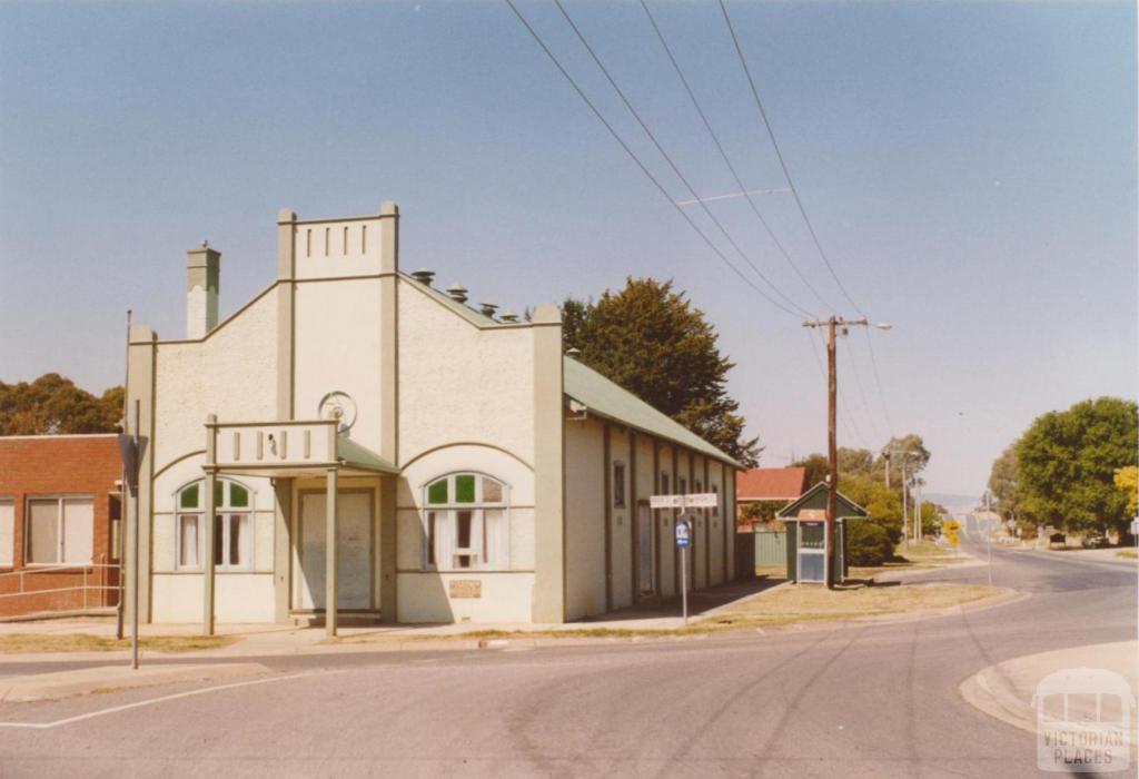 Memorial hall, Barnawatha, 2006