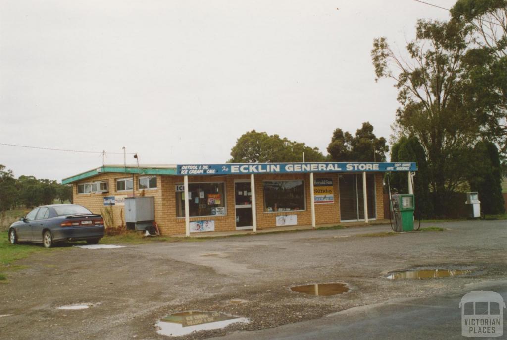 Ecklin South store before closure in May 2006