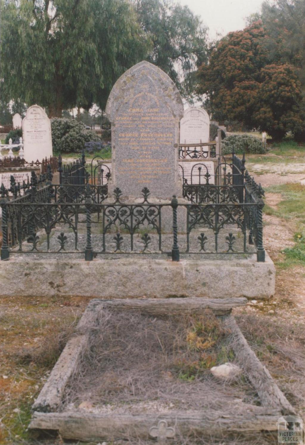 Bowenvale cemetery, 2008