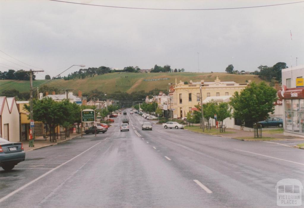 Henty Street, Casterton, 2008