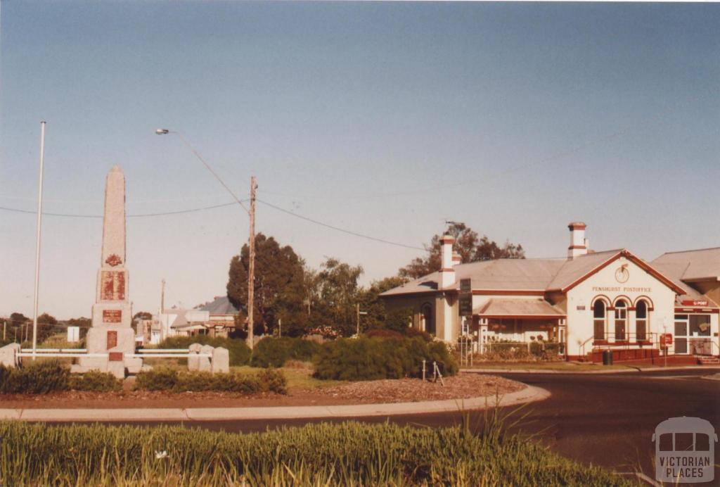 Martin and Bell Streets, Penshurst, 2009