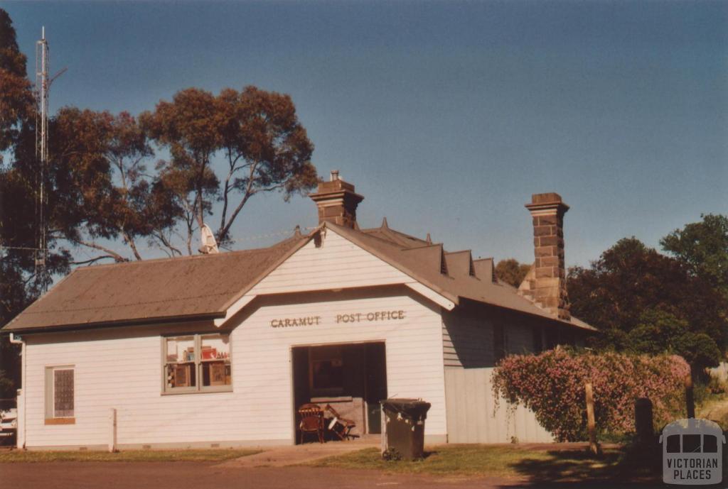 Caramut post office, 2009