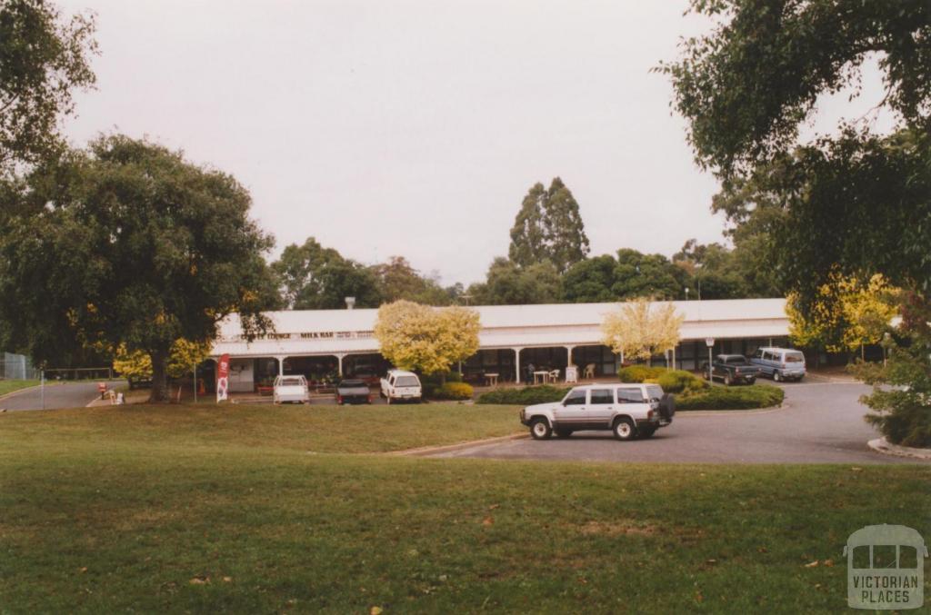 Rawson shops, 2010