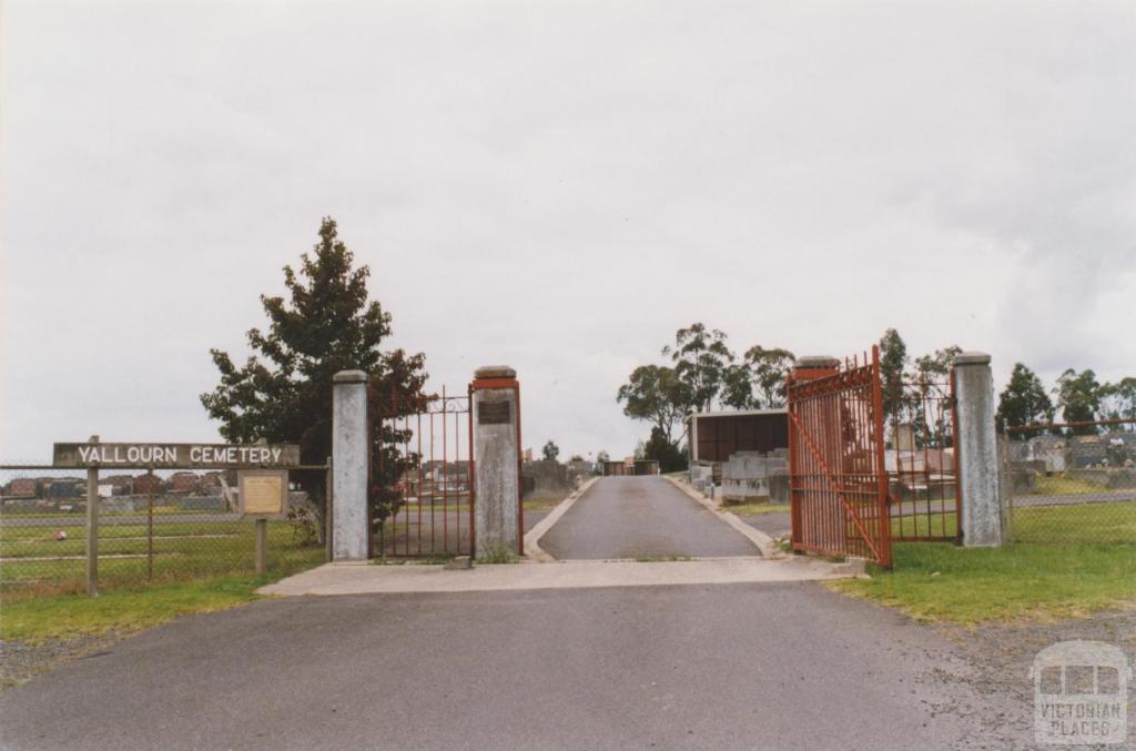 Cemetery, Hernes Oak (1930) with Yallourn Works gates, 2010