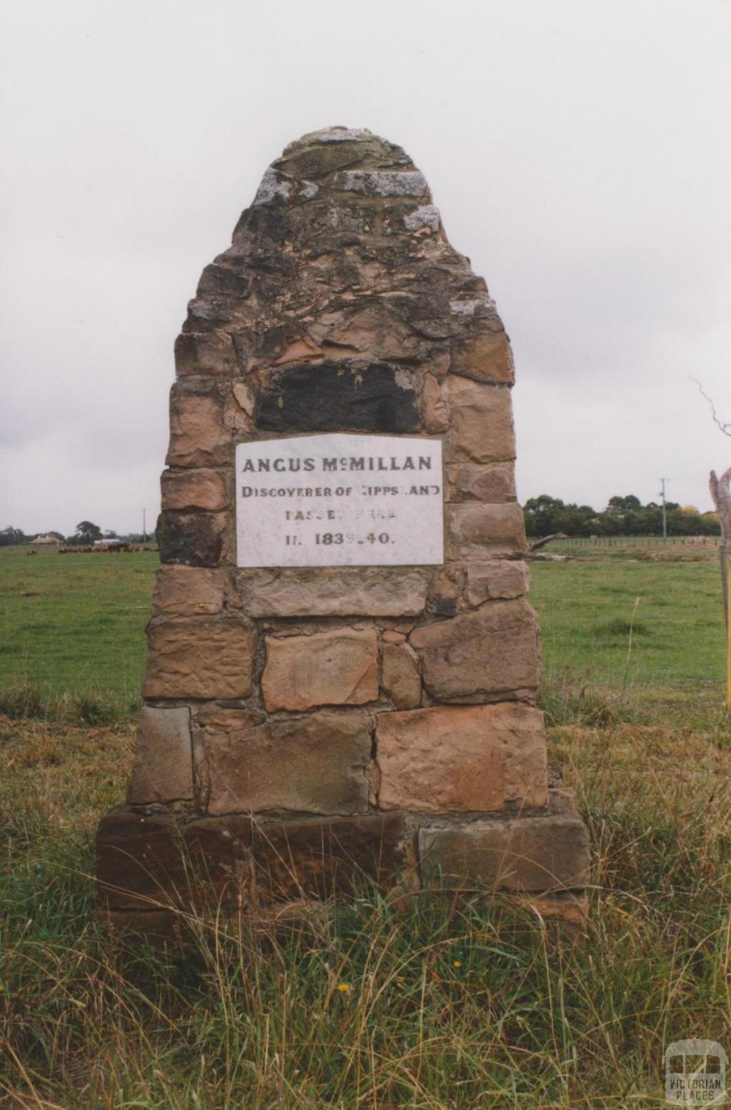 Memorial to Angus McMillan opposite Bundalaguah school