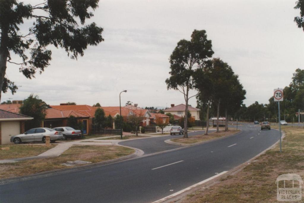 Roxburgh Park Drive, 2010