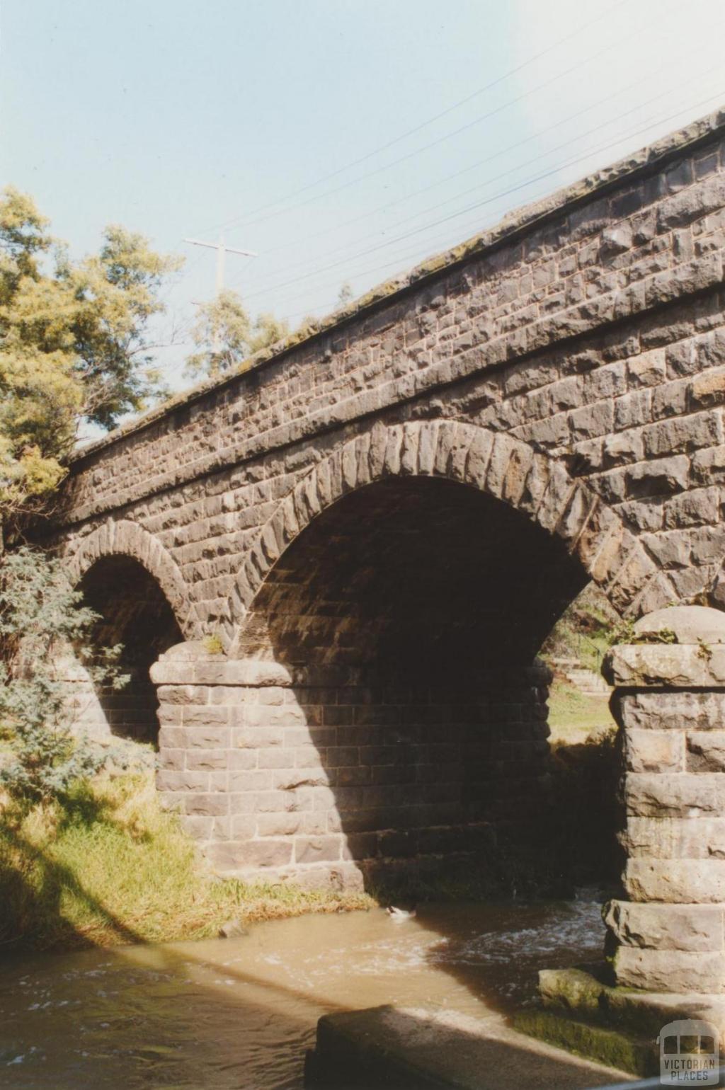 Newlands Road bridge, Merri Creek, 2010