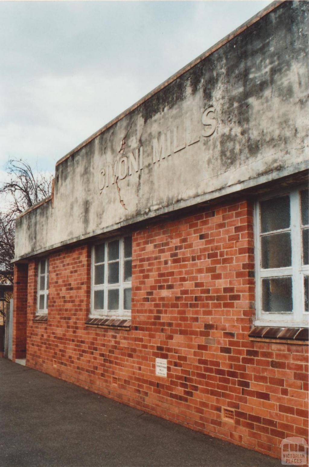 Givoni Mills, Newstead, 2010