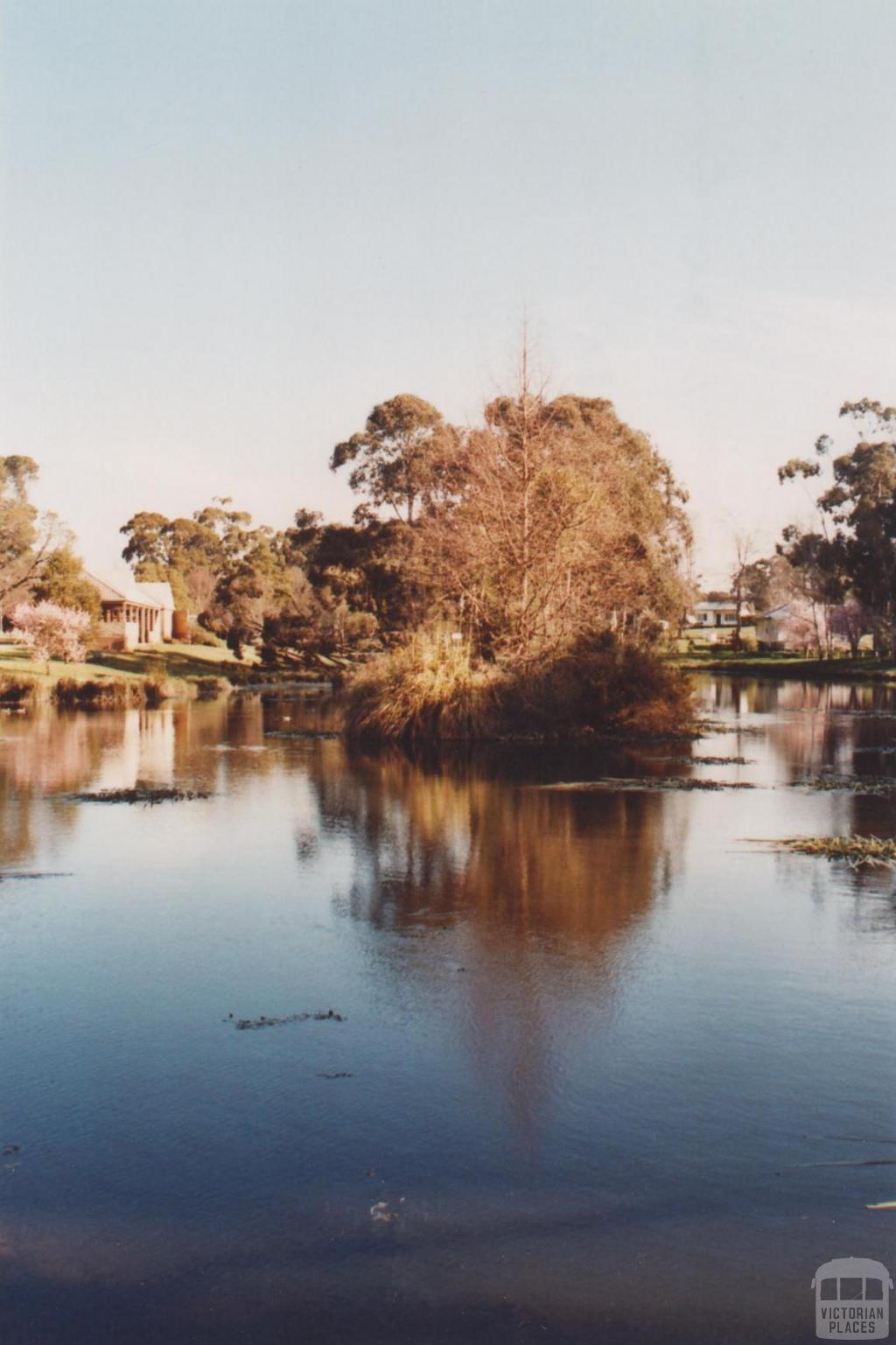 Sandy Creek Pond, Trentham, 2010