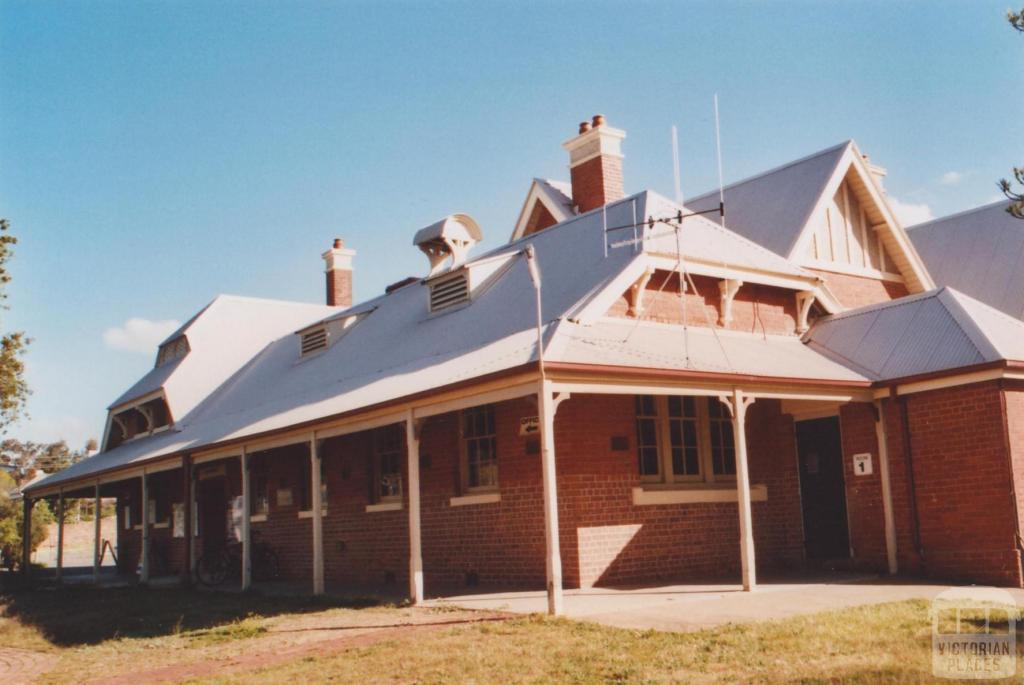 Former Wedderburn Primary School, 2010