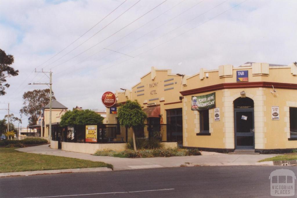 Railway Hotel, Bannockburn, 2010