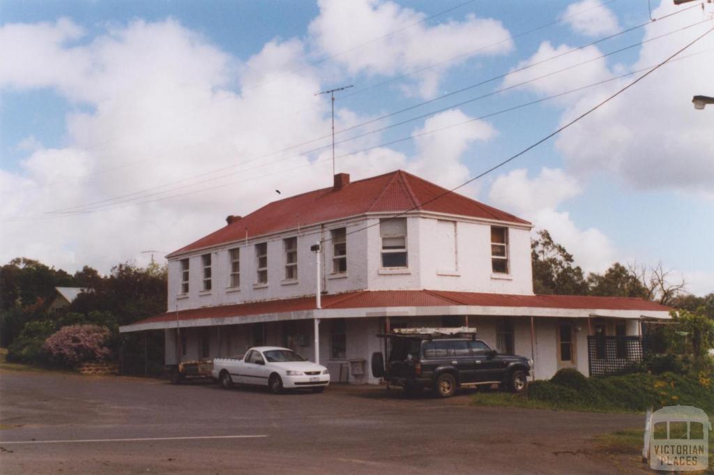 Former General Store and Post Office, Shelford, 2010