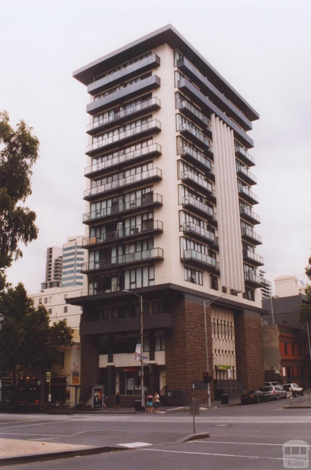 Former Bank and Apartments, Melbourne, 2011