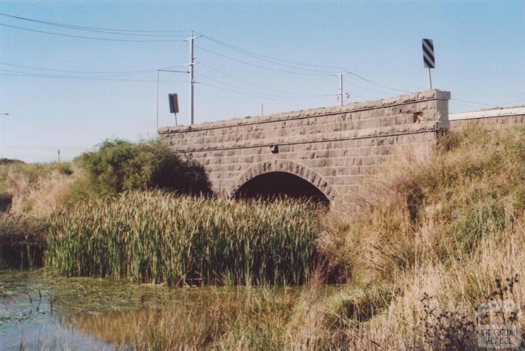 Donnybrook Road Bridge, Kalkallo, 2011