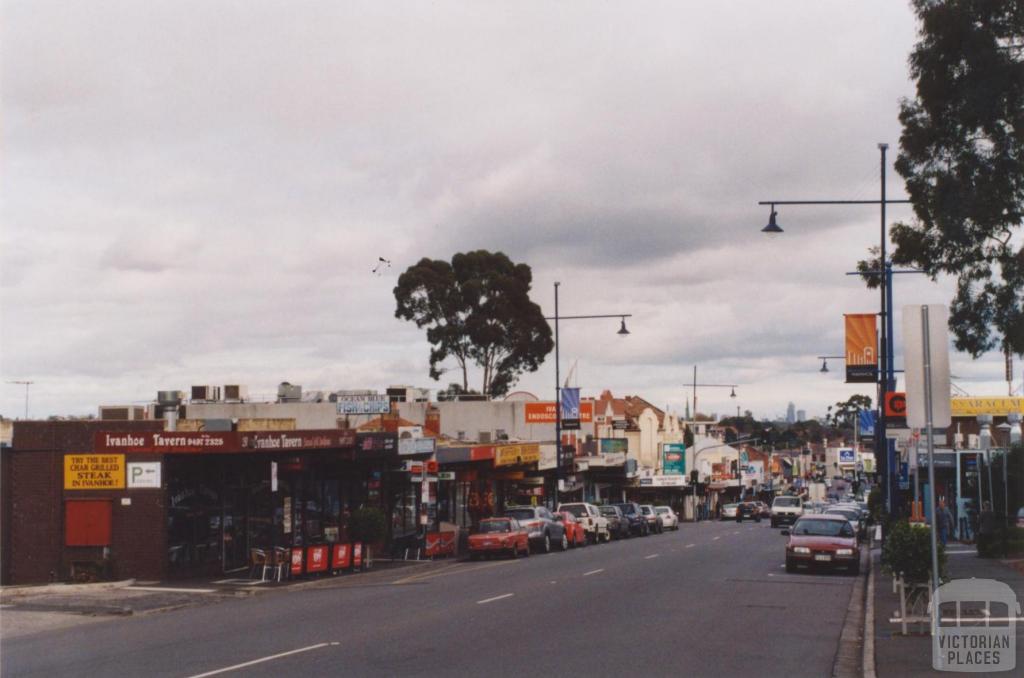 Upper Heidelberg Road, Ivanhoe, 2011