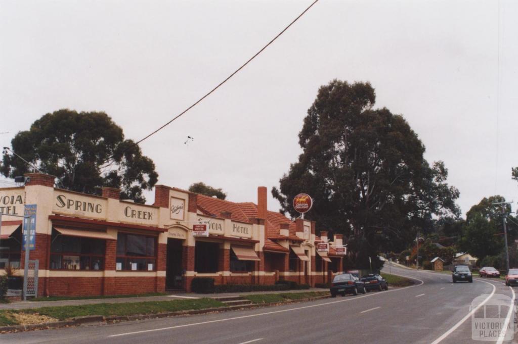 Hotel Hepburn Springs, 2011