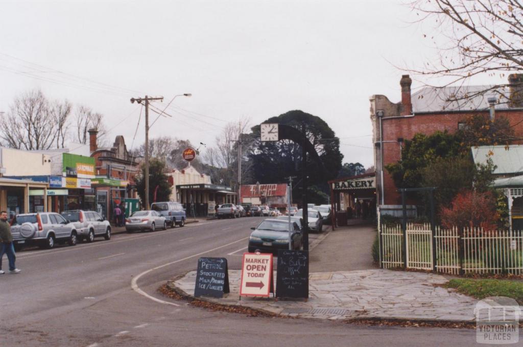 High Street, Trentham, 2011