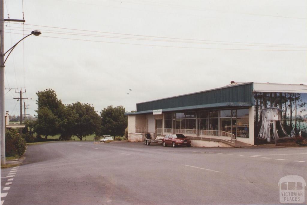 Murray Goulburn Store, Dumbalk, 2012