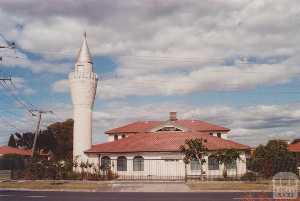 Mosque, Lalor, 2012