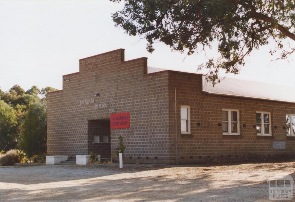 Memorial Hall, Baranduda, 2006