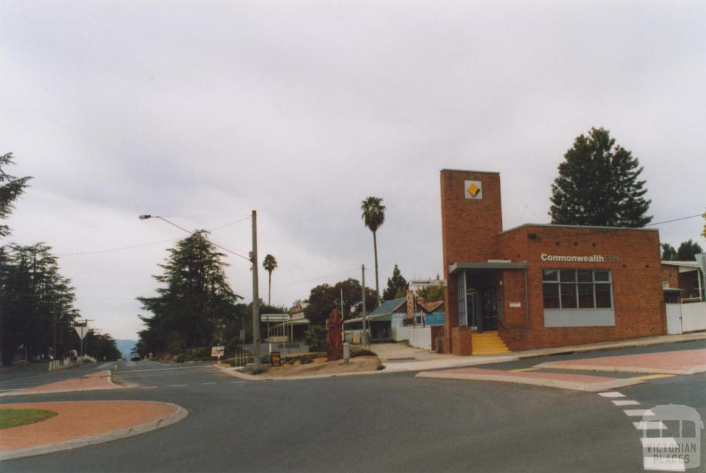 Hanson and Donaldson Street, Corryong, 2010