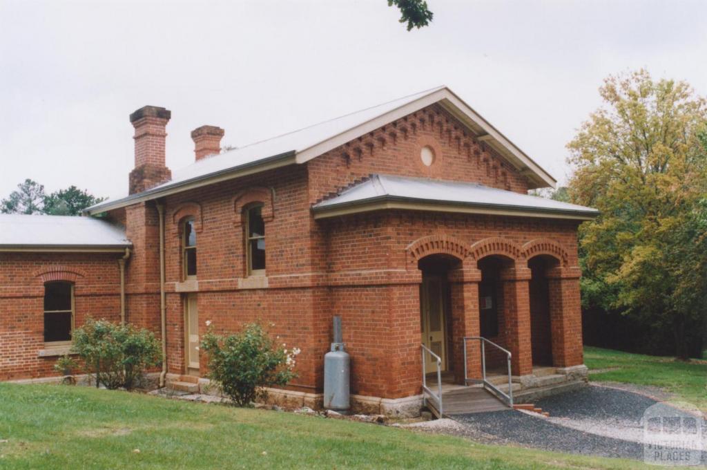 Court House, Yackandandah, 2010