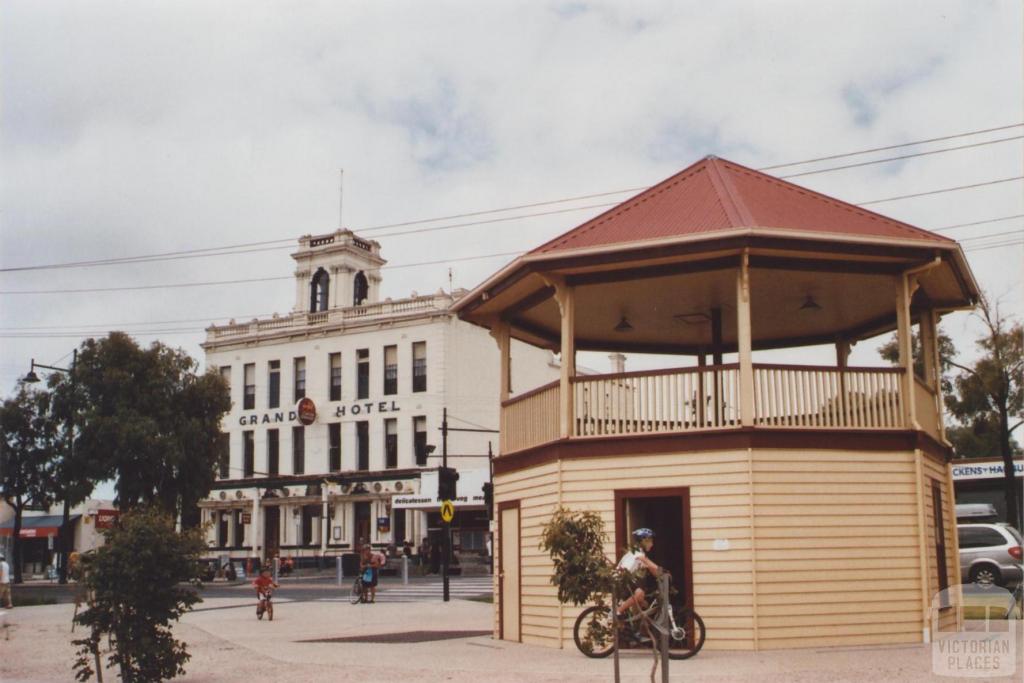 Grand Hotel, Portarlington, 2012