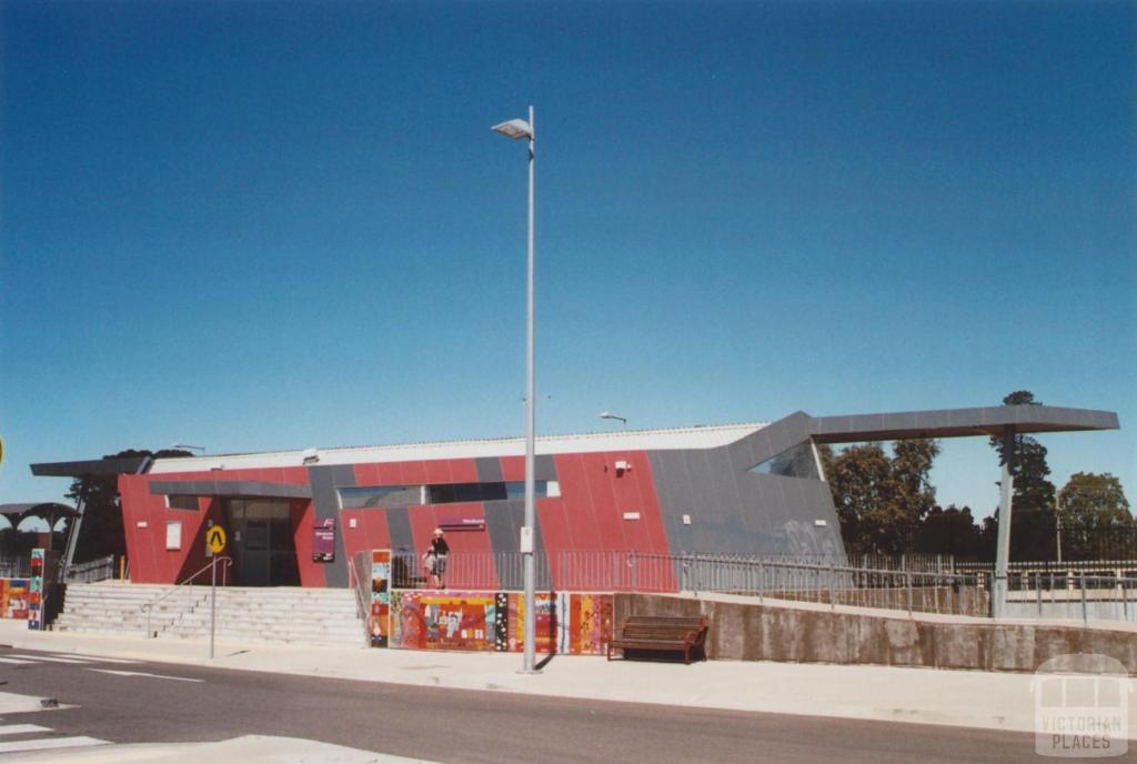 Railway Station, Wendouree, 2012