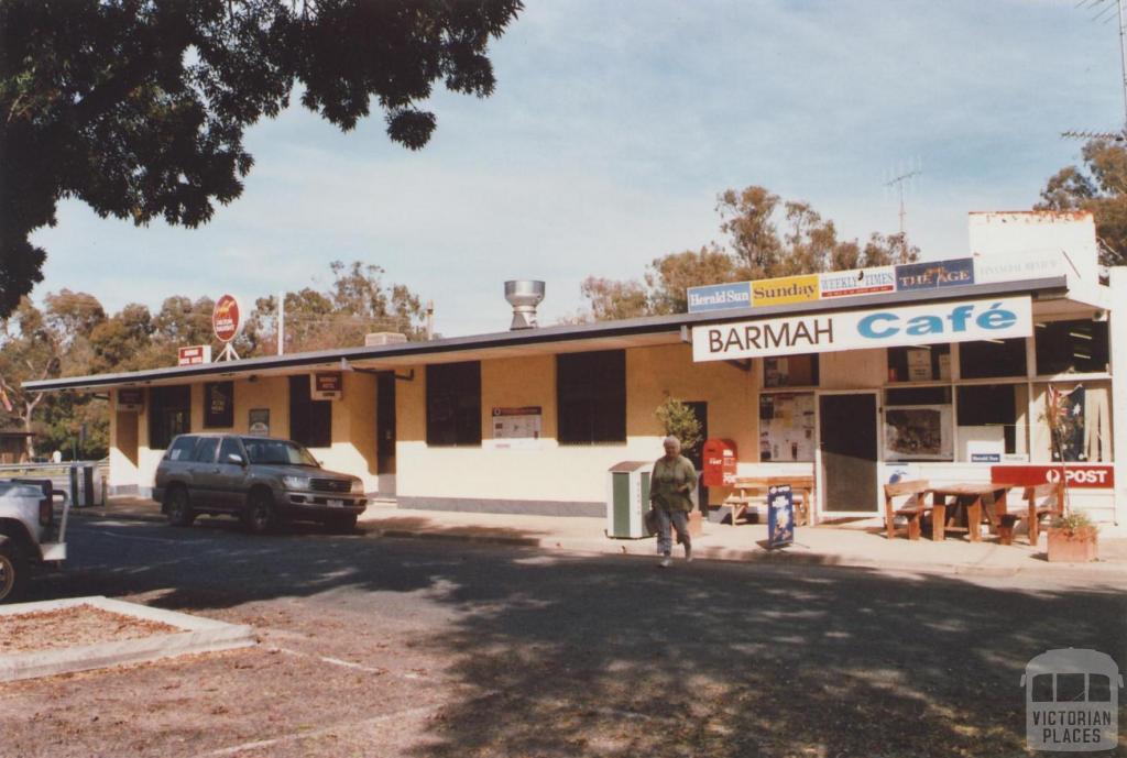 Hotel and Café, Barmah, 2012