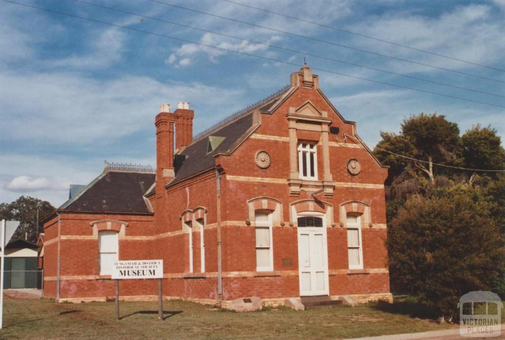 Court House, Tungamah, 2012