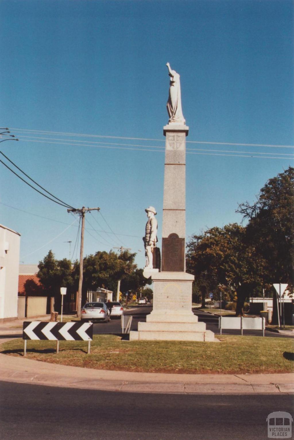 War Memorial, Yarrawonga, 2012