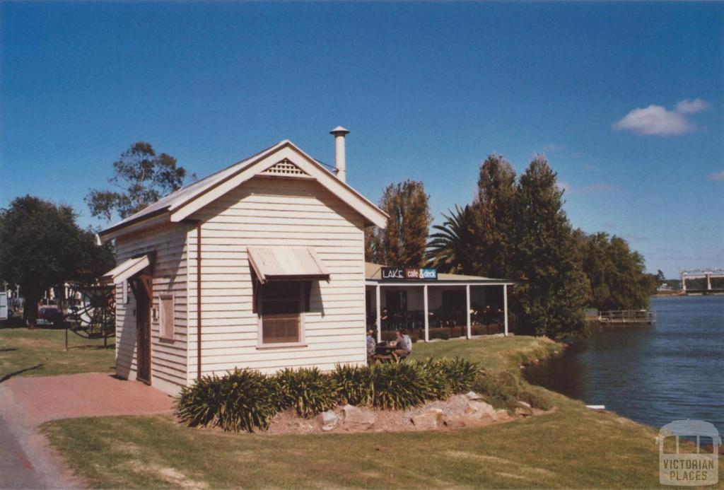 Customs House, Yarrawonga, 2012