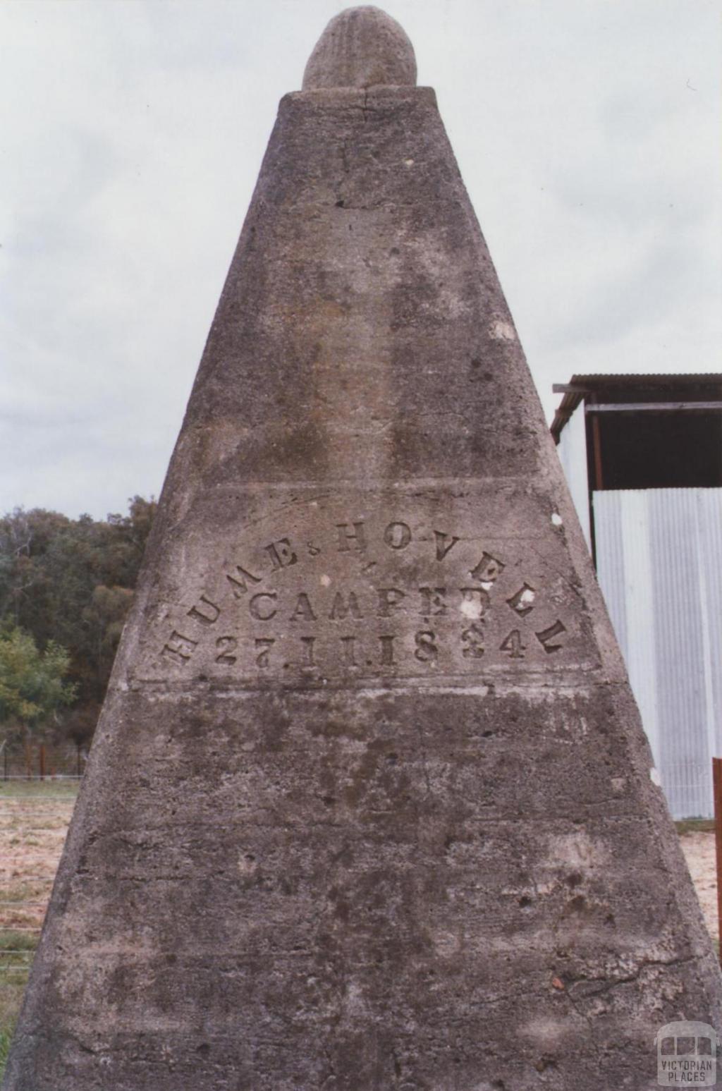 Hume and Hovell Memorial, Wrightley, 2012