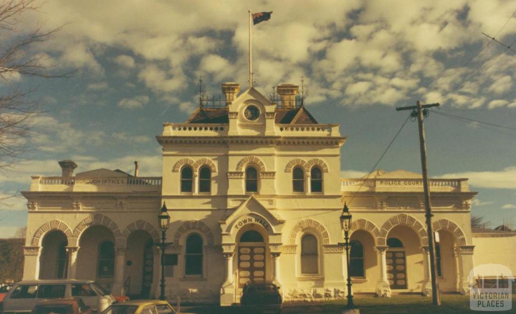 Town Hall, Eaglehawk, 1980