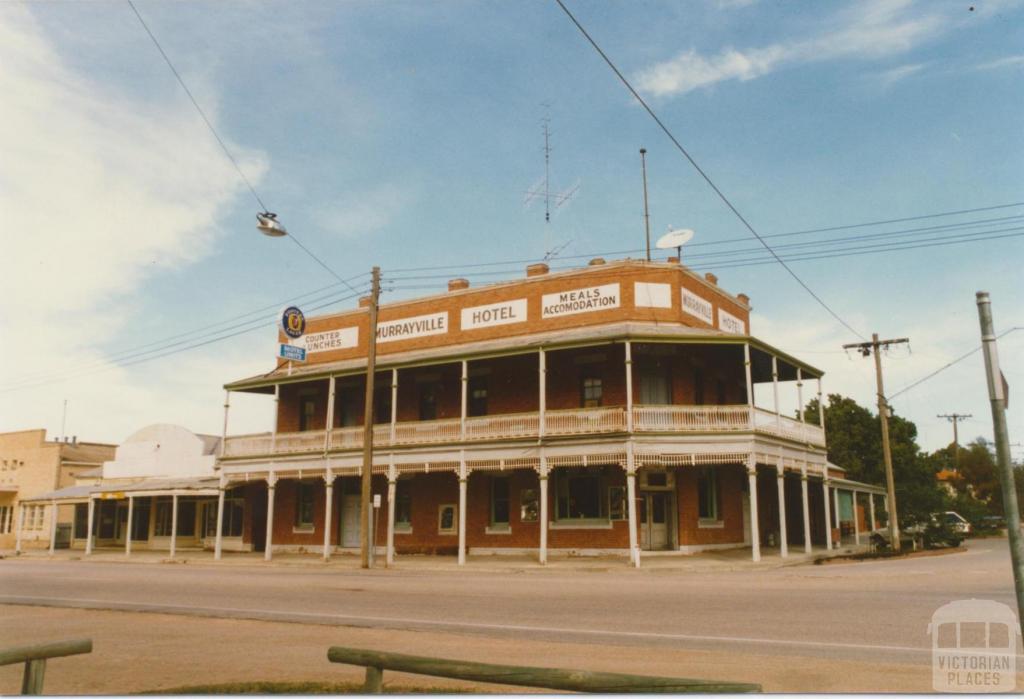 Murrayville Hotel, 1985