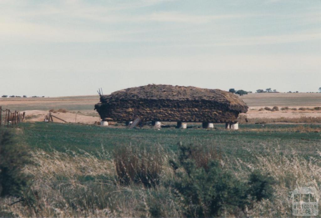 Hay, Galah, 1980