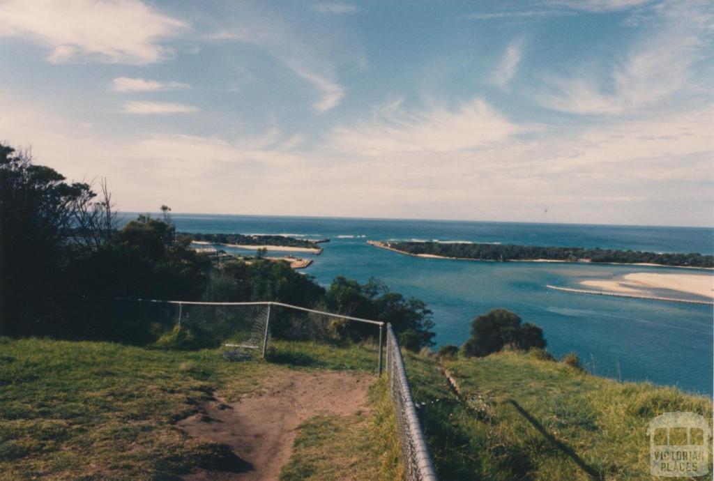 Lakes Entrance, 1980