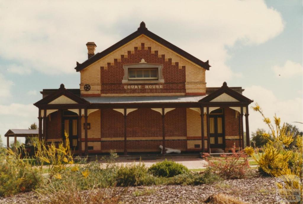 Court House, Natimuk, 1980