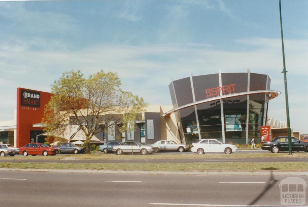 Brandsmart Factory Outlets, Maroondah Highway, Nunawading, 2002