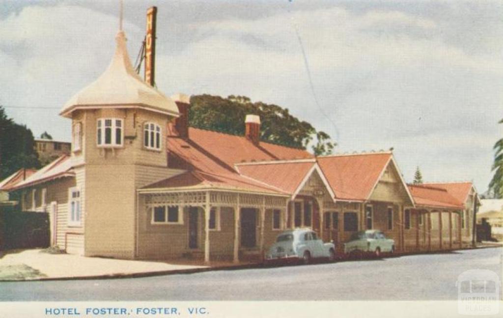 Hotel Foster, Foster