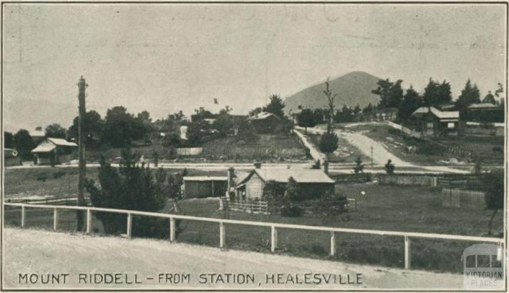 Mount Riddell - from Station, Healesville