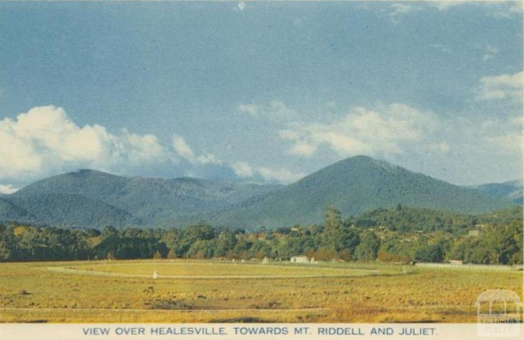 View over Healesville towards Mt Riddell and Juliet