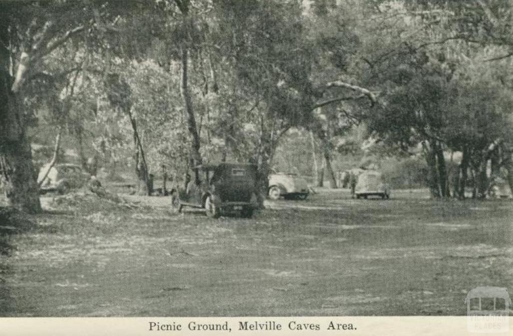 Picnic Ground, Melville Caves Area, Inglewood