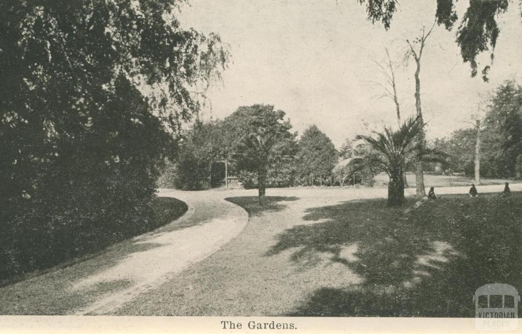 The Gardens, Malvern, 1922