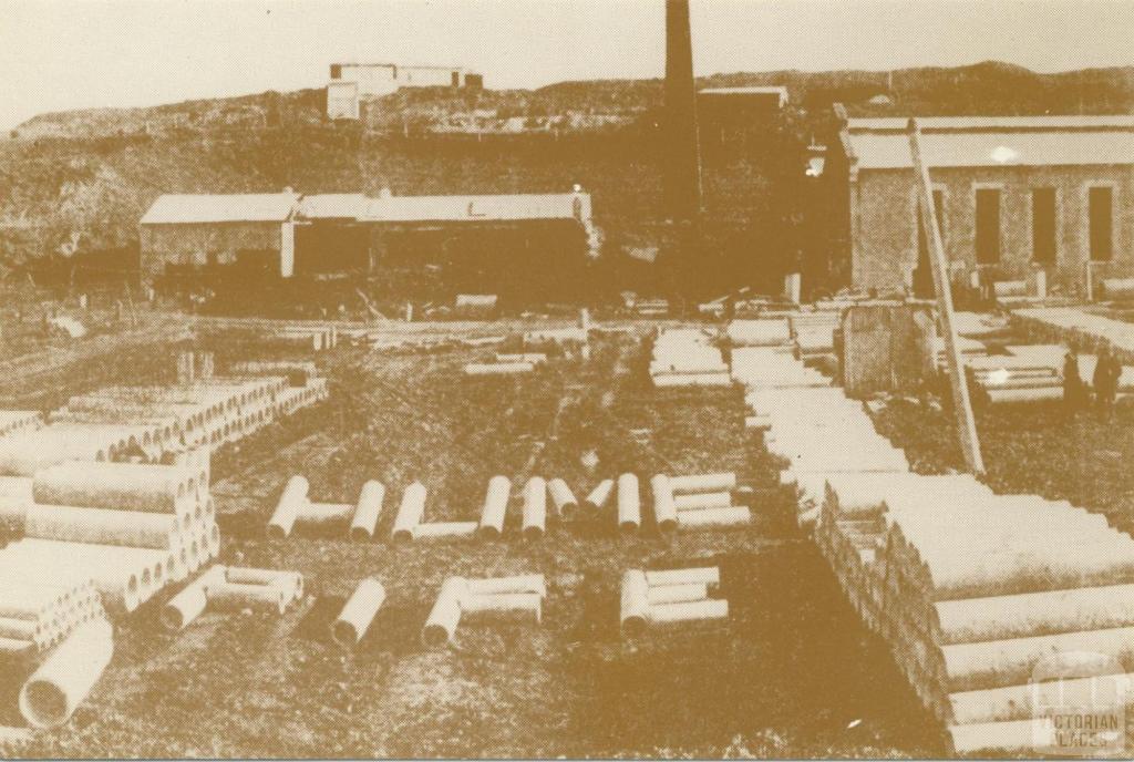 Hume Pipe Works, Maribyrnong, 1920