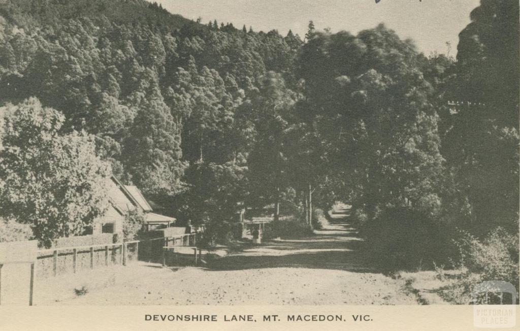 Devonshire Lane, Mount Macedon, 1949