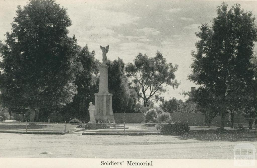 Soldiers' Memorial, Numurkah, 1950