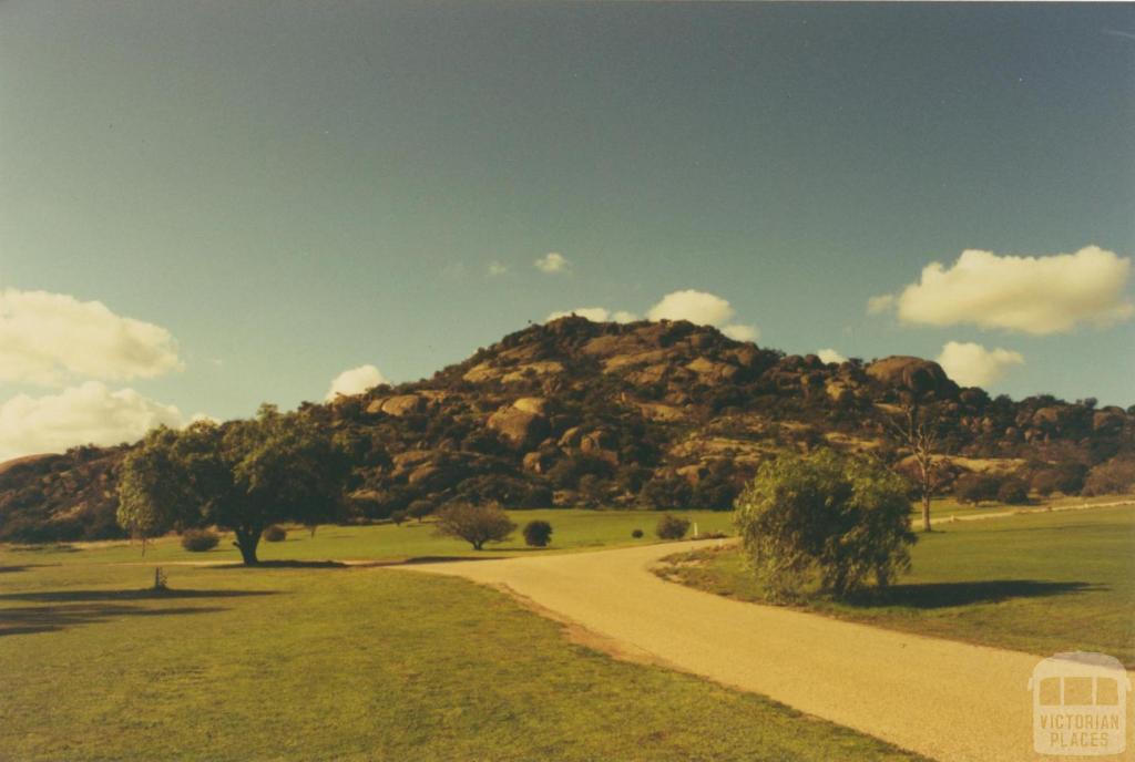 Pyramid Hill, 1980