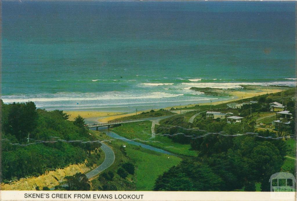 Skenes Creek from Evans lookout, Apollo Bay